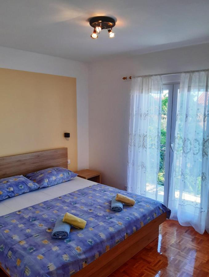 Toni Apartman Vodice Kültér fotó