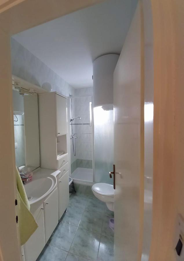 Toni Apartman Vodice Kültér fotó
