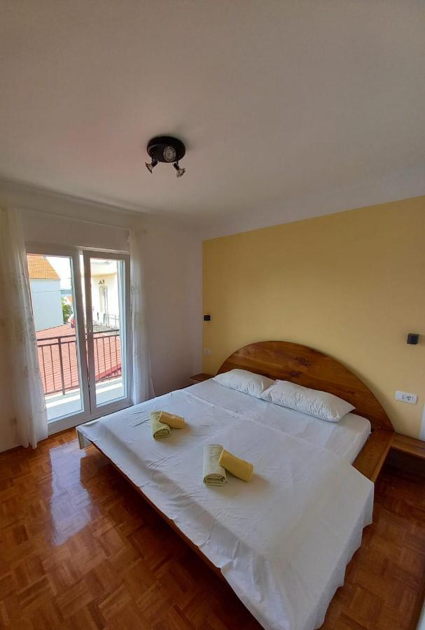 Toni Apartman Vodice Kültér fotó