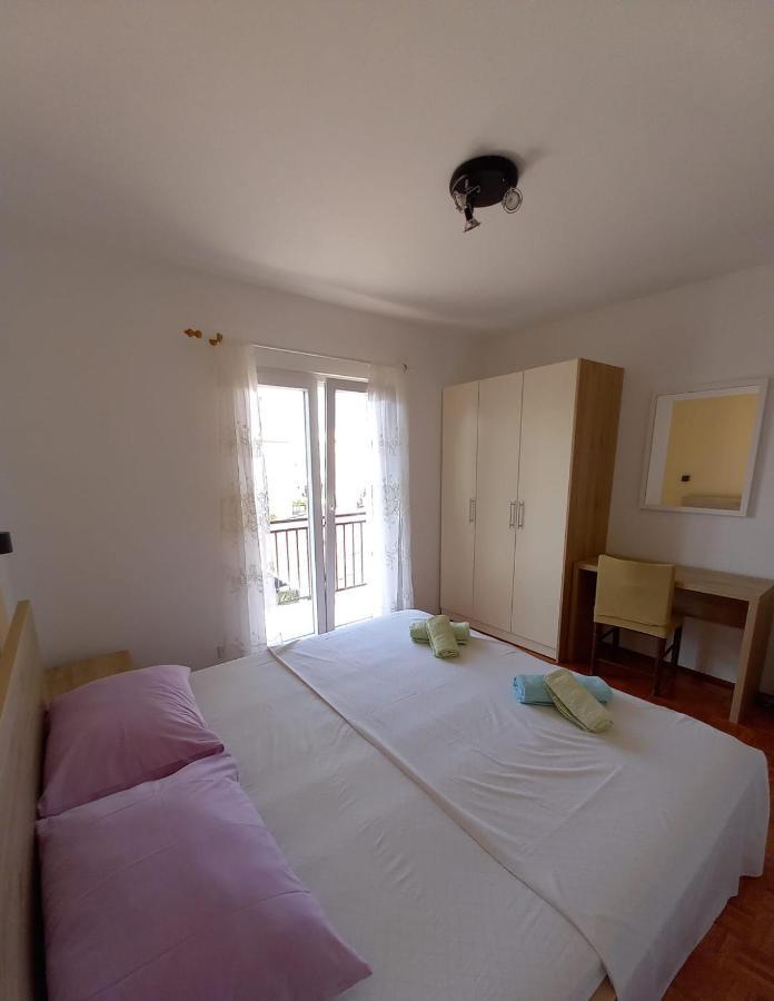 Toni Apartman Vodice Kültér fotó